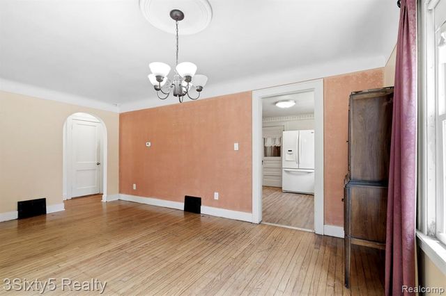 13599 S Huron River Drive, Romulus, MI 48174
