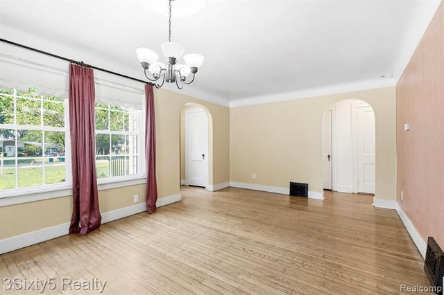 13599 S Huron River Drive, Romulus, MI 48174