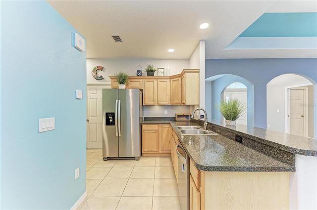 6422 2ND STREET E, Bradenton, FL 34203