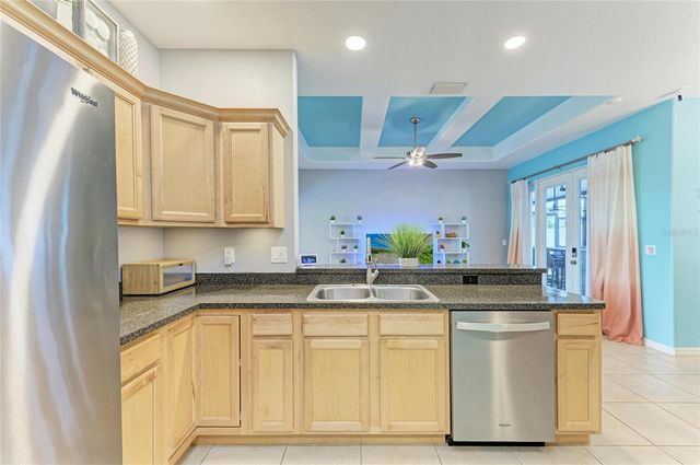 6422 2ND STREET E, Bradenton, FL 34203