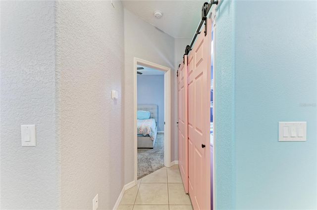 6422 2ND STREET E, Bradenton, FL 34203