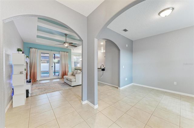 6422 2ND STREET E, Bradenton, FL 34203