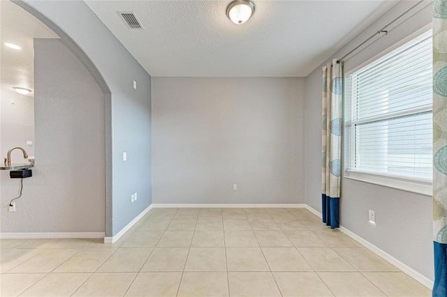 6422 2ND STREET E, Bradenton, FL 34203