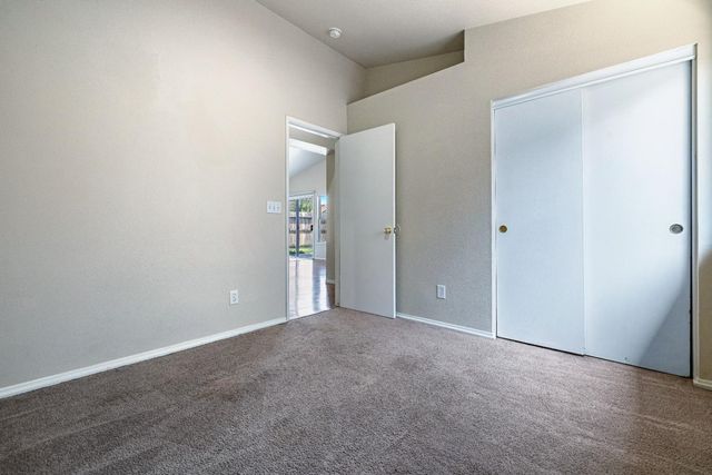 5634 W Donner Avenue, Fresno, CA 93722