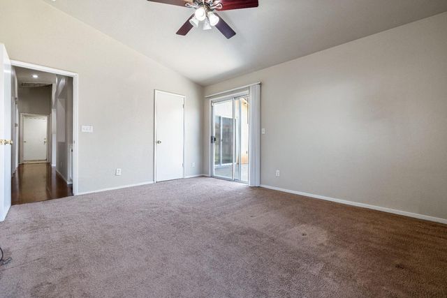 5634 W Donner Avenue, Fresno, CA 93722