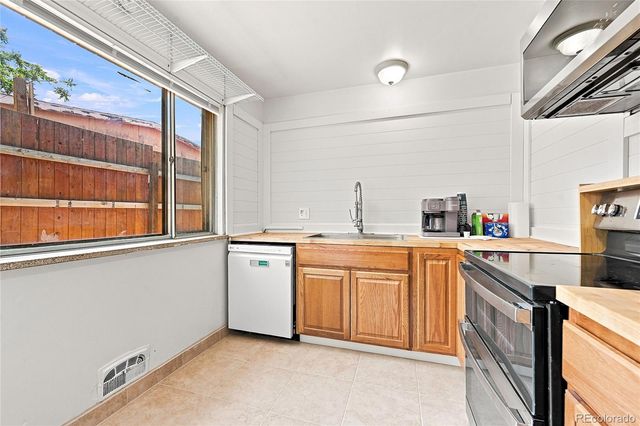 8170 Stuart Street, Westminster, CO 80031