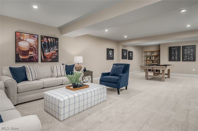 6277 Cable Bridge Circle NW, Lehigh Twp, OH 44720