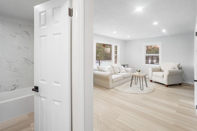 22 Outlook Drive, Worcester, MA 01602