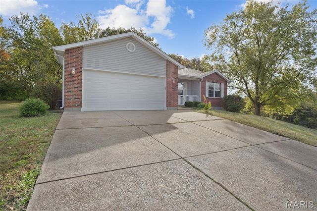 13 Lambert Hills, Festus, MO 63028