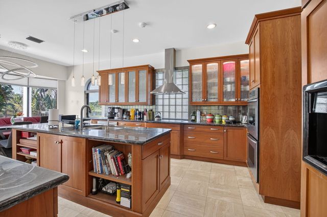 10792 El Caballo Court, Delray Beach, FL 33446