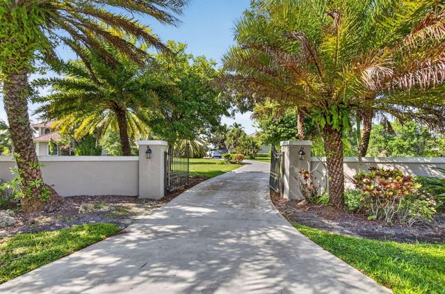 10792 El Caballo Court, Delray Beach, FL 33446
