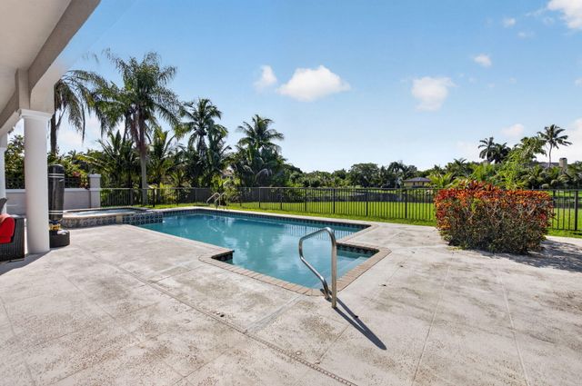 10792 El Caballo Court, Delray Beach, FL 33446