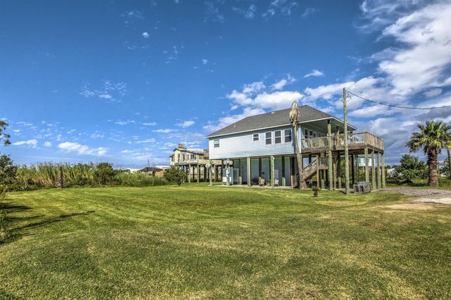 1745 Catfish Lane, Crystal Beach, TX 77650