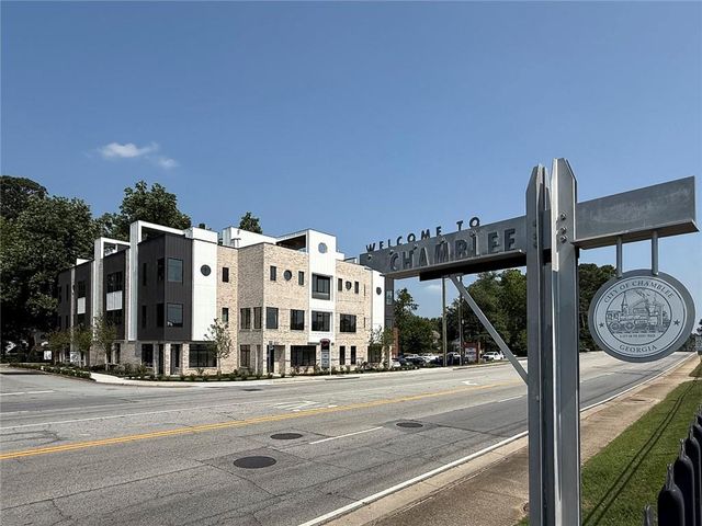 1968 8th Street, Chamblee, GA 30341