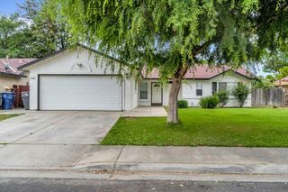 1176 Seneca Drive, Madera, CA 93637