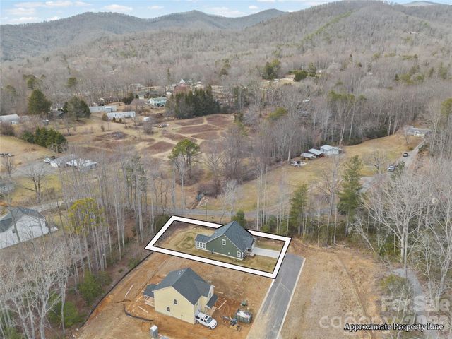 244 Slade Lane, Black Mountain, NC 28711