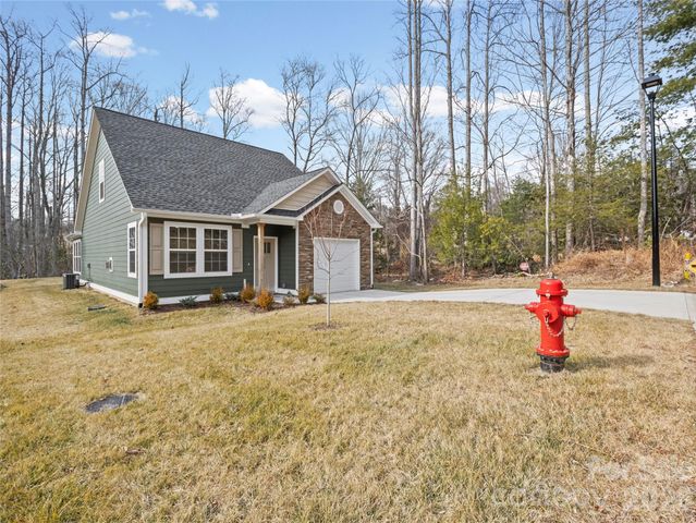 244 Slade Lane, Black Mountain, NC 28711