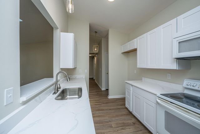 1968 Presidio Drive, Mount Pleasant, SC 29466