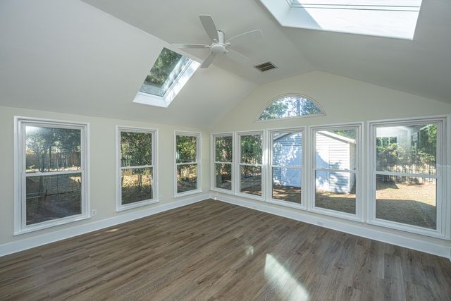 1968 Presidio Drive, Mount Pleasant, SC 29466