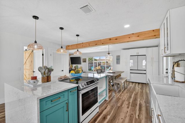 2607 W End Road, West Palm Beach, FL 33406