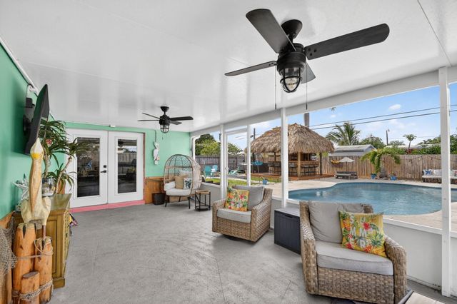 2607 W End Road, West Palm Beach, FL 33406