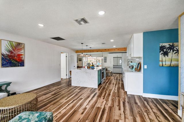 2607 W End Road, West Palm Beach, FL 33406