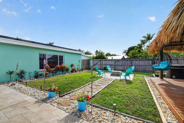 2607 W End Road, West Palm Beach, FL 33406