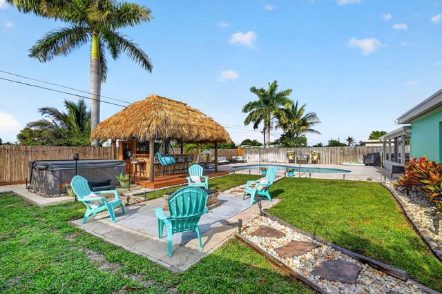 2607 W End Road, West Palm Beach, FL 33406