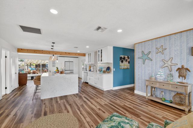 2607 W End Road, West Palm Beach, FL 33406