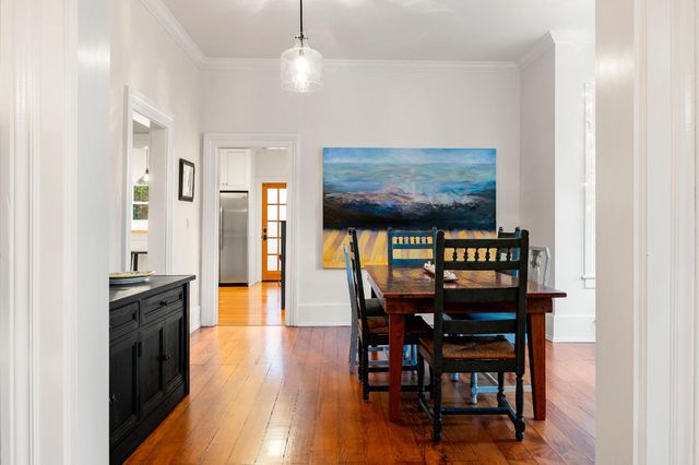 990 Thompson Way, Placerville, CA 95667