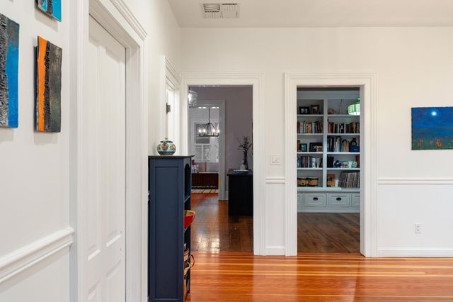 990 Thompson Way, Placerville, CA 95667