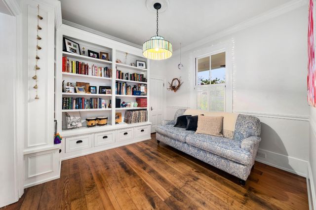 990 Thompson Way, Placerville, CA 95667