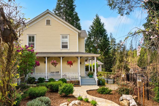 990 Thompson Way, Placerville, CA 95667