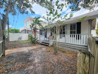 1825 HAWKINS COURT, Sarasota, FL 34236