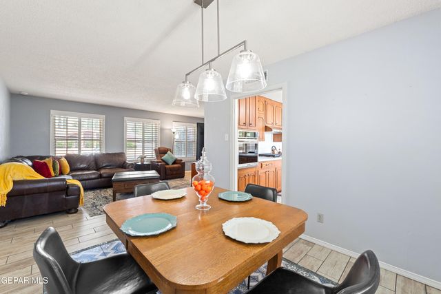 6201 Sylvania Way, El Paso, TX 79912