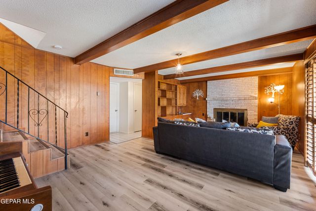 6201 Sylvania Way, El Paso, TX 79912