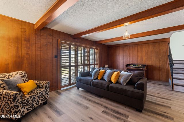 6201 Sylvania Way, El Paso, TX 79912