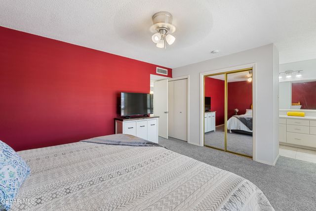 6201 Sylvania Way, El Paso, TX 79912