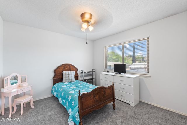 6201 Sylvania Way, El Paso, TX 79912