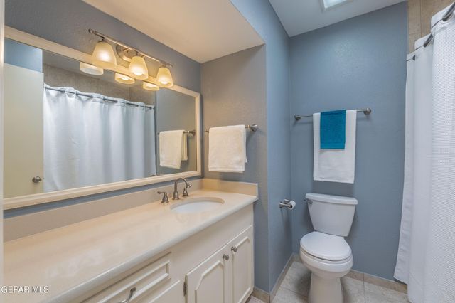 6201 Sylvania Way, El Paso, TX 79912