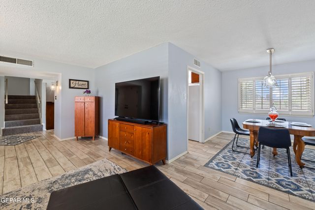 6201 Sylvania Way, El Paso, TX 79912