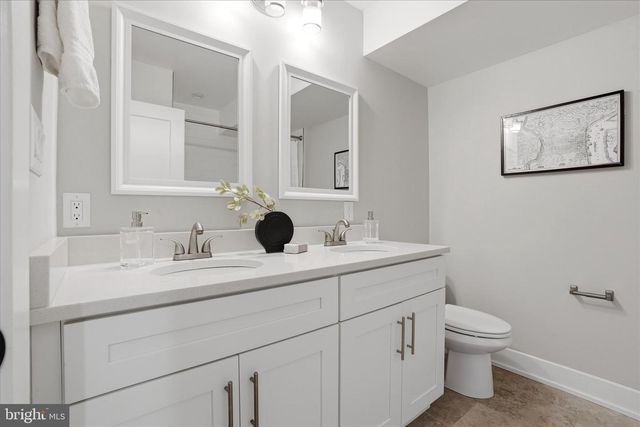 218 FOUNTAIN ST, Philadelphia, PA 19128