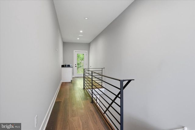 218 FOUNTAIN ST, Philadelphia, PA 19128