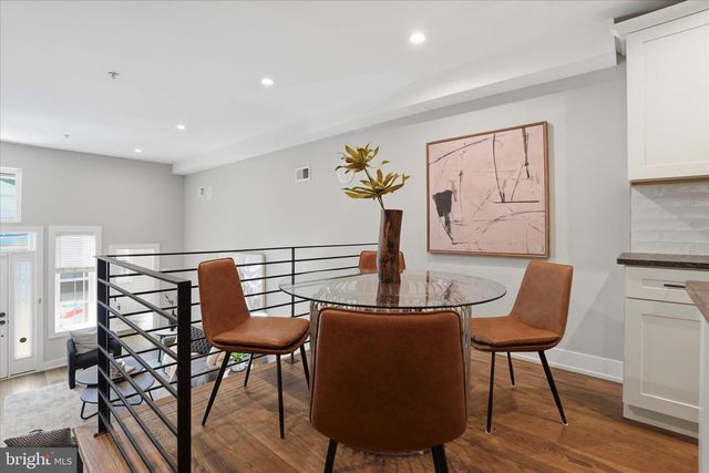 218 FOUNTAIN ST, Philadelphia, PA 19128