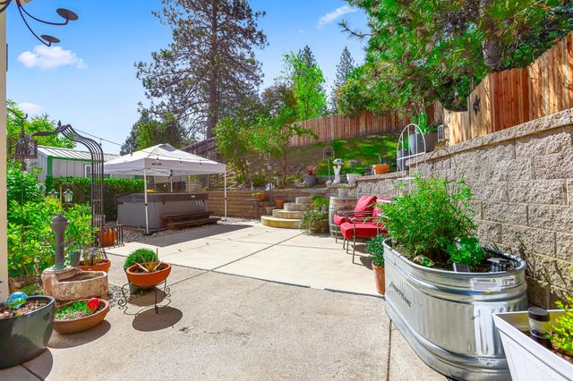 2725 Clay St, Placerville, CA 95667