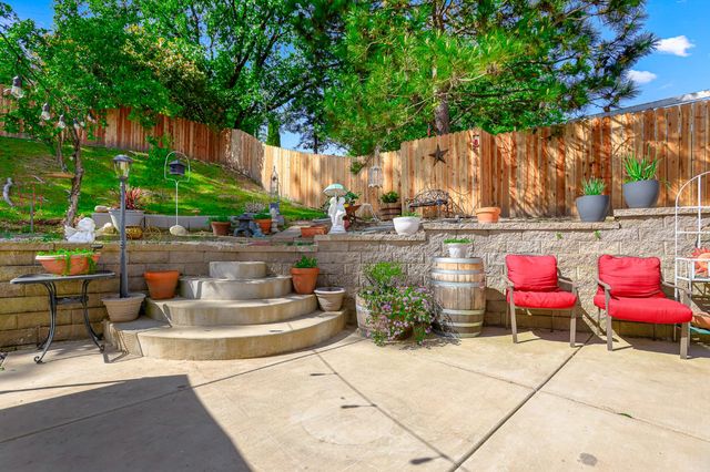 2725 Clay St, Placerville, CA 95667