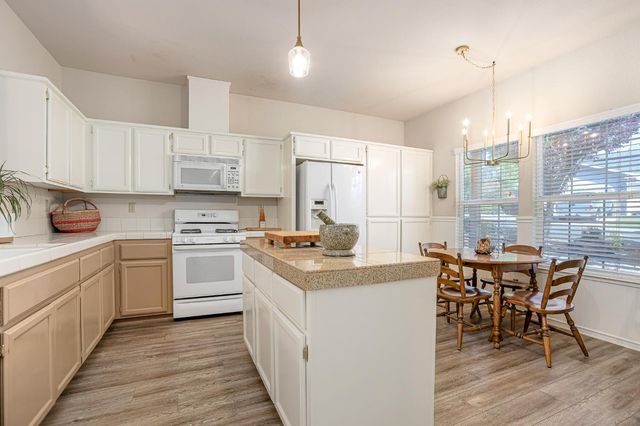 2725 Clay St, Placerville, CA 95667