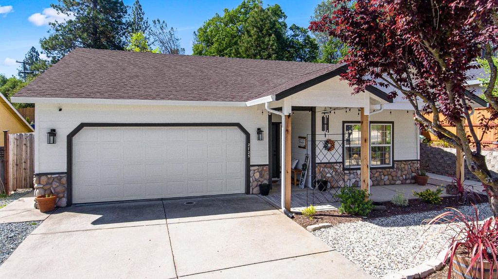 2725 Clay St, Placerville, CA 95667