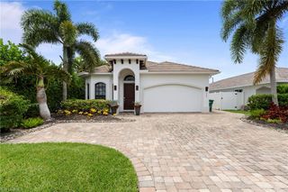 538 104th AVE N, Naples, FL 34108