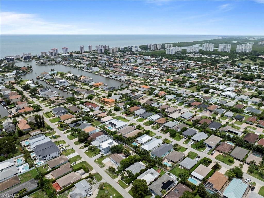 538 104th AVE N, NAPLES, FL 34108 — photo 3